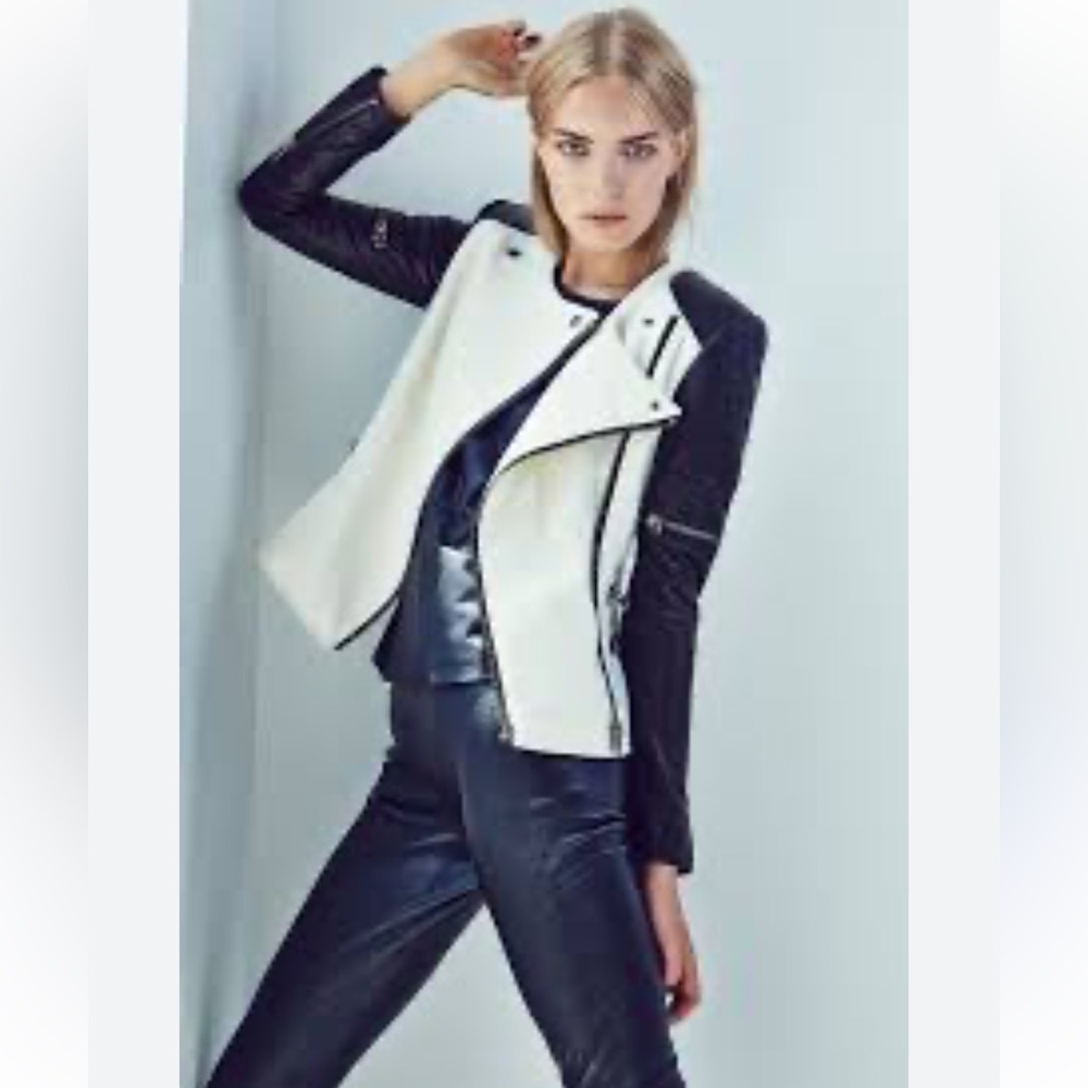 Aritizia Wilfred Montessori Moto Jacket-Black&White-Like New -Sz 2-amazing !😍🖤​